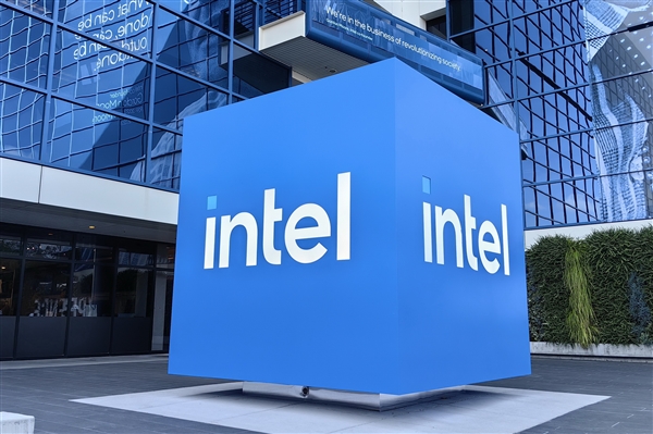 Intel一年少了11500名员工！还要削减30亿美元成本