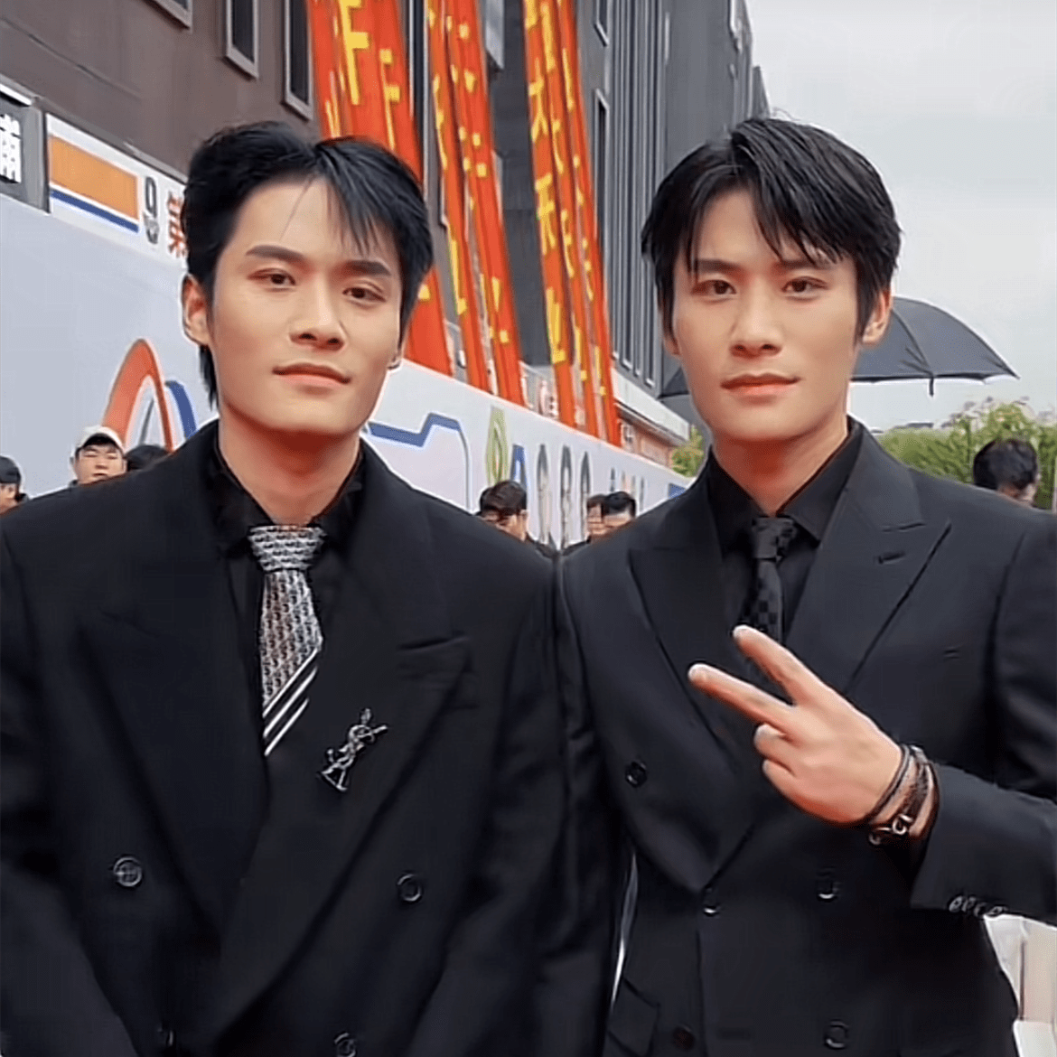 网传小杨哥公司“三只羊”公司架构出问题 直播分成比例惹争议 (图2) 网传小杨哥公司“三只羊”公司架构出问题 直播分成比例惹争议 (图2)