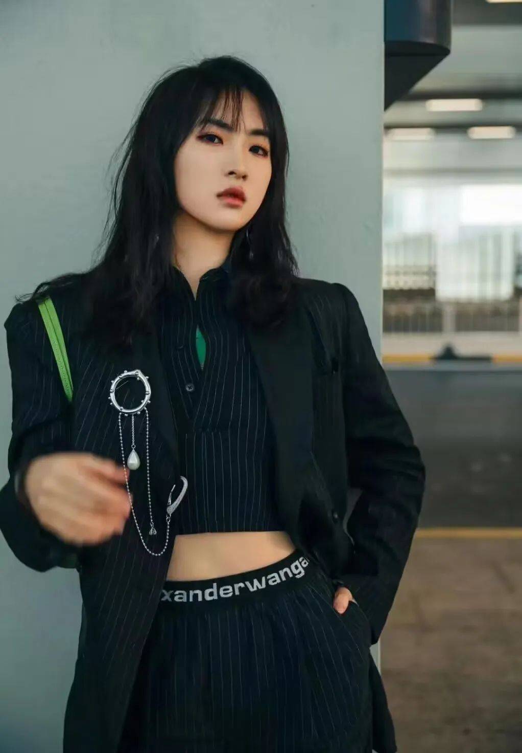 在娱乐圈走了一遭以后的姚安娜 气质发生了翻天覆地的变化(图25) 在娱乐圈走了一遭以后的姚安娜 气质发生了翻天覆地的变化(图25)