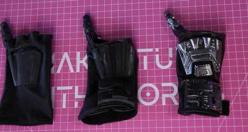 网红妹子断指后给自己换了根机械手指 有点像是R姐被机械改造了(图26) 网红妹子断指后给自己换了根机械手指:太炫酷了!