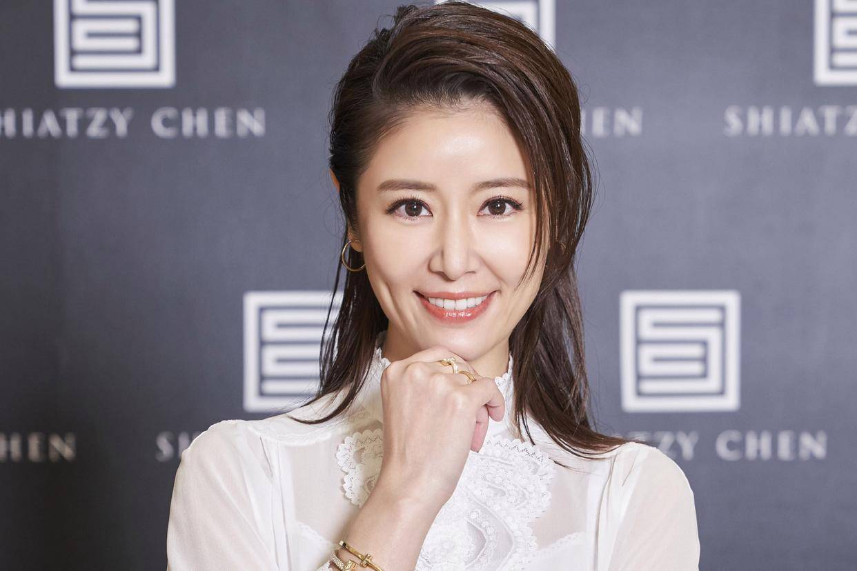 网友曝光《浪姐5》的最新进展,彭佳慧、卓依婷、陈乔恩、林心如已经率先正式签约(图7) 网友曝光《浪姐5》的最新进展,彭佳慧、卓依婷、陈乔恩、林心如已经率先正式签约(图7)