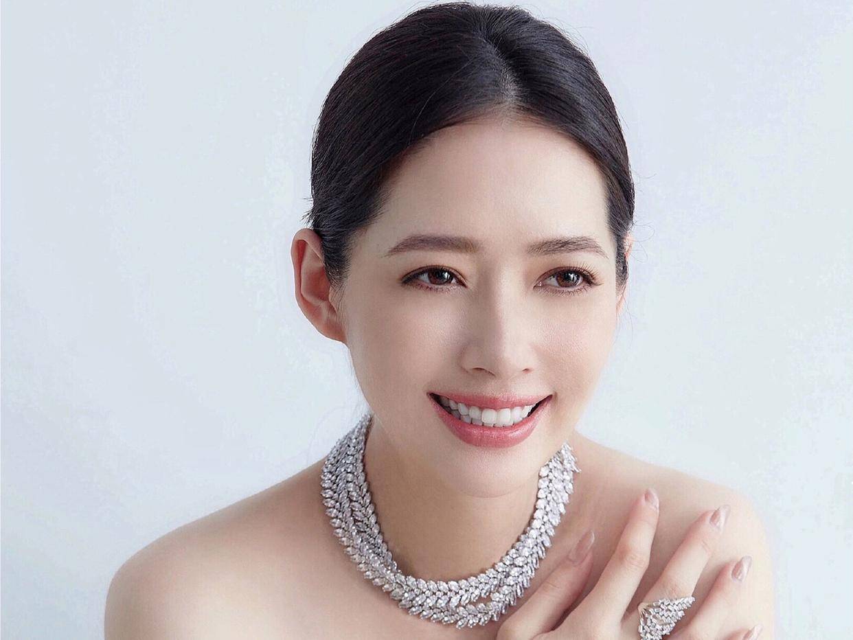 网友曝光《浪姐5》的最新进展,彭佳慧、卓依婷、陈乔恩、林心如已经率先正式签约(图13) 网友曝光《浪姐5》的最新进展,彭佳慧、卓依婷、陈乔恩、林心如已经率先正式签约(图13)