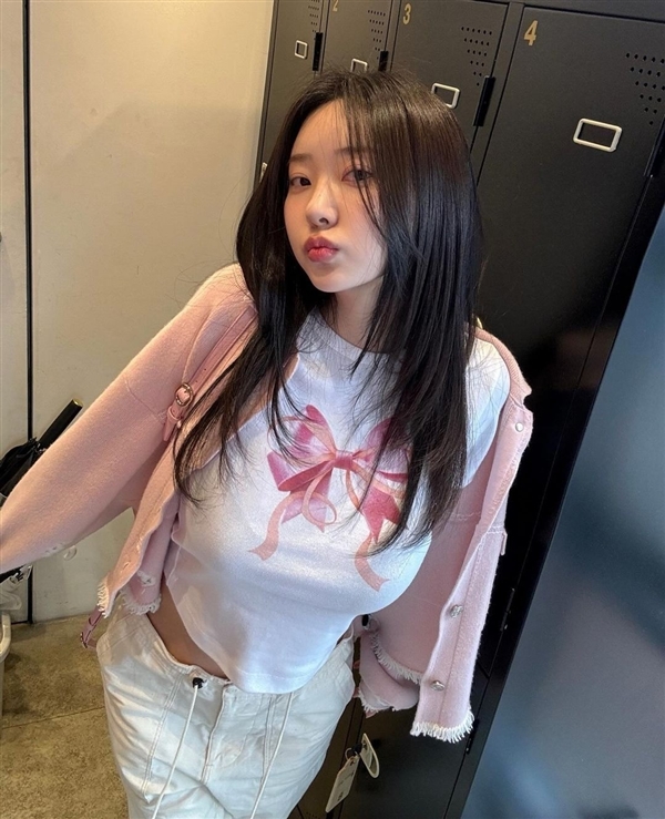 《星刃》性感体模新照欣赏,申在恩的身材太绝美了(图7) 《星刃》性感体模新照欣赏:靓丽动人 身材极佳