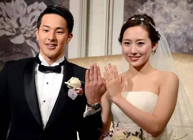 曾婚内出轨与酒店女开房的日本泳坛巨星放话要赢汪顺?(图12) 曾婚内出轨与酒店女开房的日本泳坛巨星放话要赢汪顺?(图12)