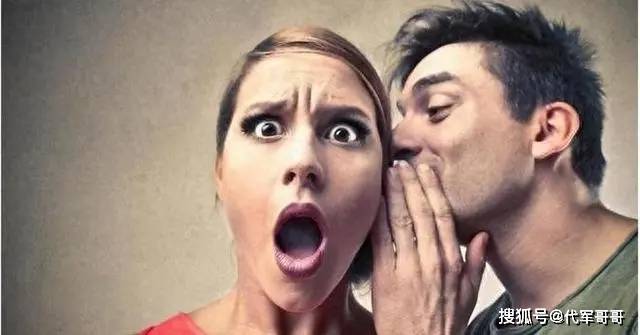 许多人认为毫无关联的两个人,实际上却隐藏着一段鲜为人知的情感纠葛(图1) 许多人认为毫无关联的两个人,实际上却隐藏着一段鲜为人知的情感纠葛(图1)