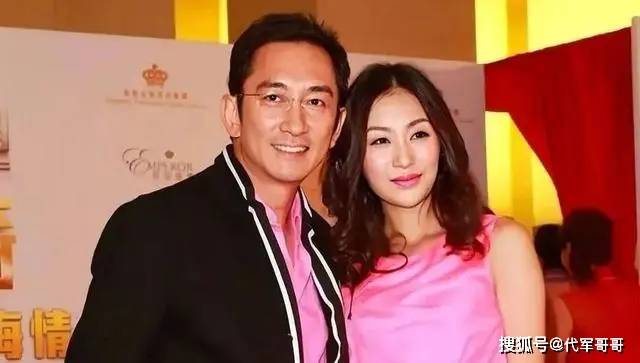 许多人认为毫无关联的两个人,实际上却隐藏着一段鲜为人知的情感纠葛(图17) 许多人认为毫无关联的两个人,实际上却隐藏着一段鲜为人知的情感纠葛(图17)