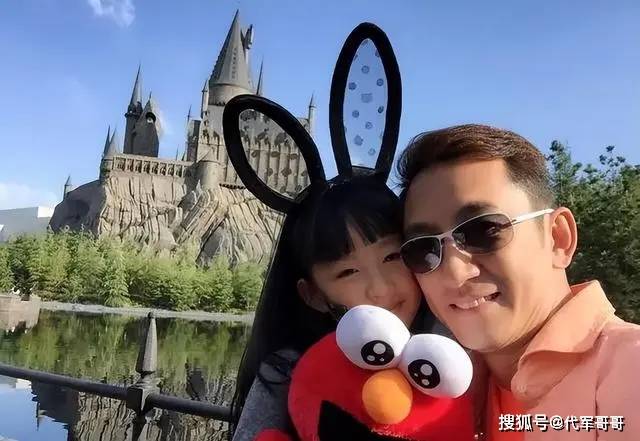 许多人认为毫无关联的两个人,实际上却隐藏着一段鲜为人知的情感纠葛(图20) 许多人认为毫无关联的两个人,实际上却隐藏着一段鲜为人知的情感纠葛(图20)