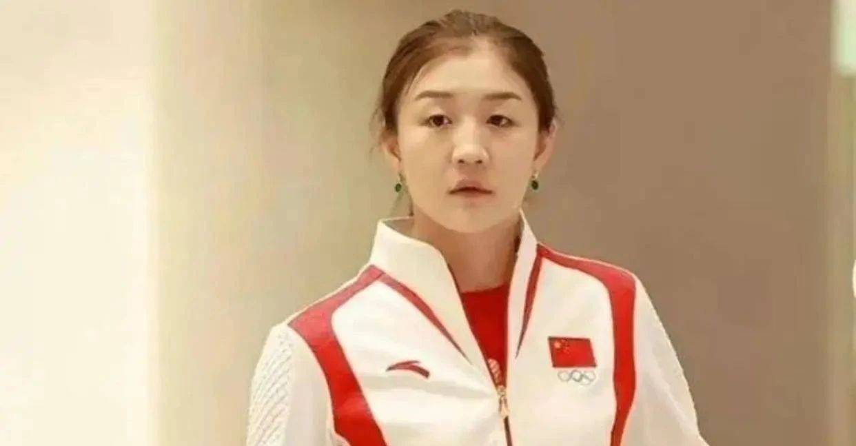 陈梦自从今年夏天巴黎奥运会之后,就一直处在风口浪尖(图1) 陈梦自从今年夏天巴黎奥运会之后,就一直处在风口浪尖(图1)