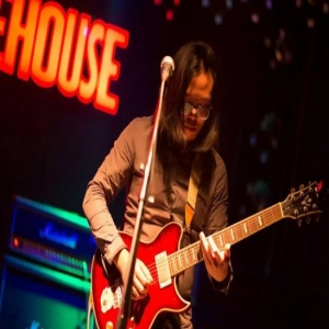 唐显程担任解忧邵帅首张专辑《解忧》音乐制作人 打造爆款金曲