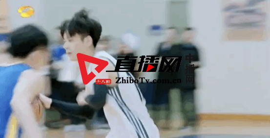 山东宝藏男孩魏哲鸣的另类人生 多才多艺快来抱走(图3)